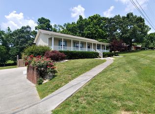 441 Deer Ridge Dr, Rutledge, TN 37861