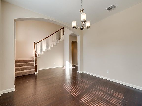 4th image of 401 Preston Oaks Dr