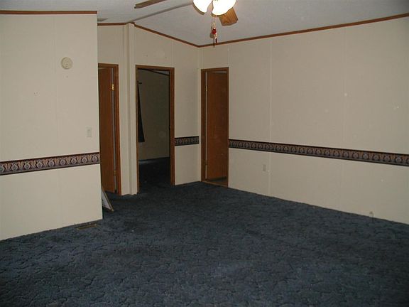 5th image of 203 Brad Dr