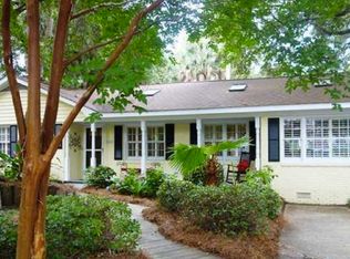 252 Forest Trl, Isle Of Palms, SC 29451