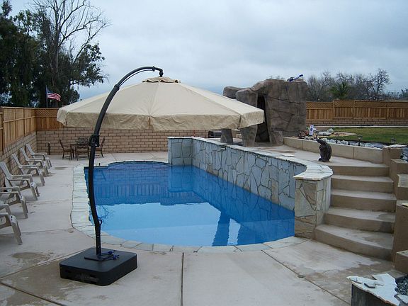 20,000 gal pool