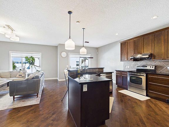 2nd image of 163 Panamount Cir NW