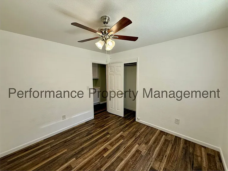 620 Graydon Ave — Photo 11
