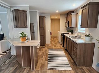 63 Tulip #63, Belleville, MI 48111