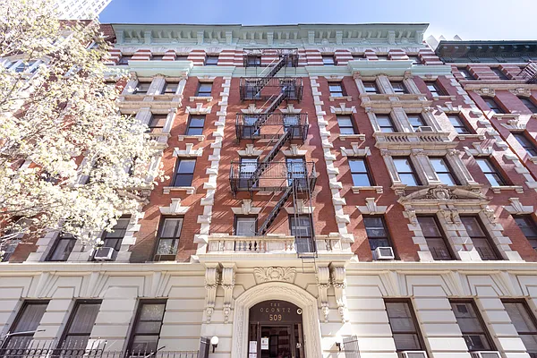 Sold by Brown Harris Stevens | media 6