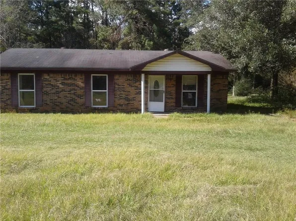 19717 Marion Dr W, Mount Vernon, AL 36560