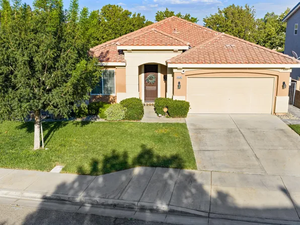 44340 Acacia St, Lancaster, CA 93535