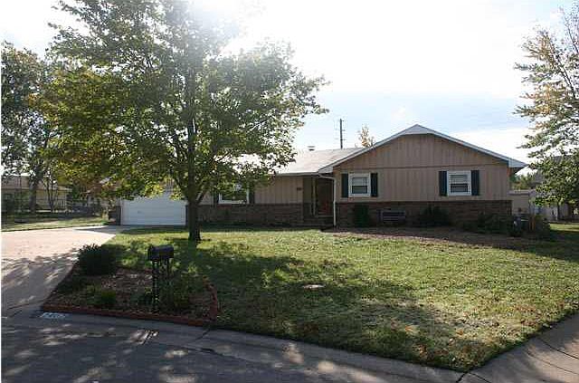 1st image of 2402 Weber Ct