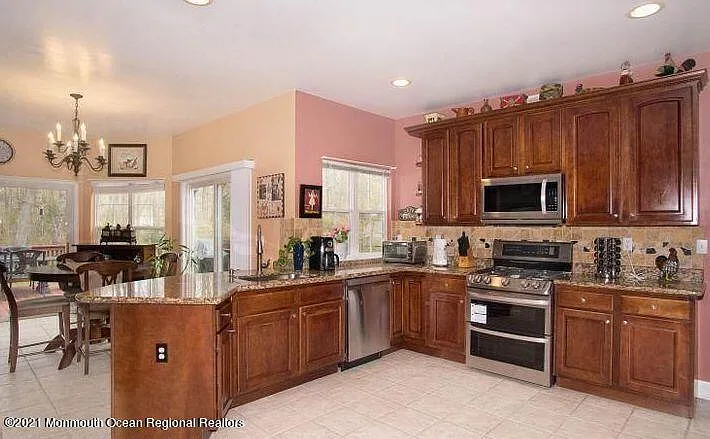 467 Leesville Rd — Photo 8