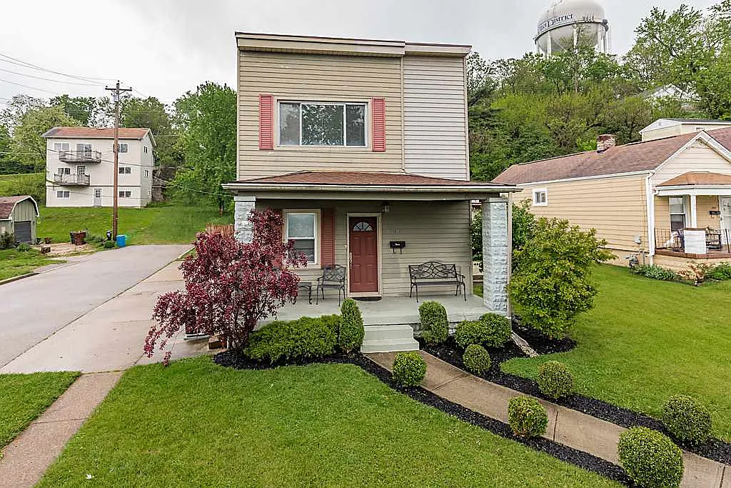 243 Clifton Ave photo 1