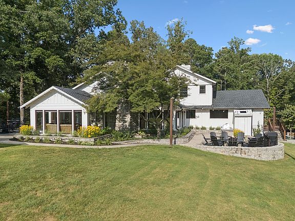 5th image of 5530 Pinewood Rd