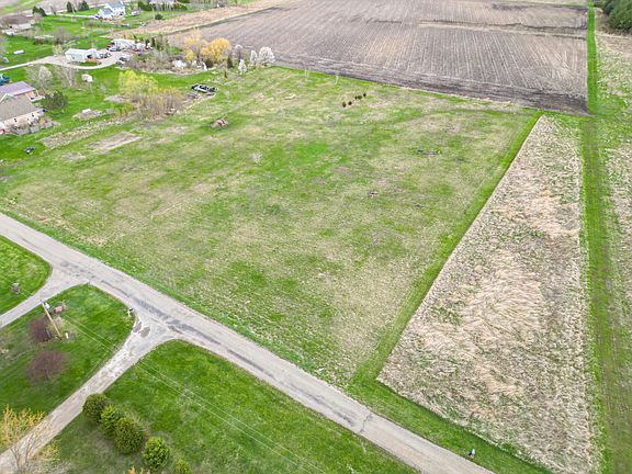 3rd image of 2273 N 3409th Rd
