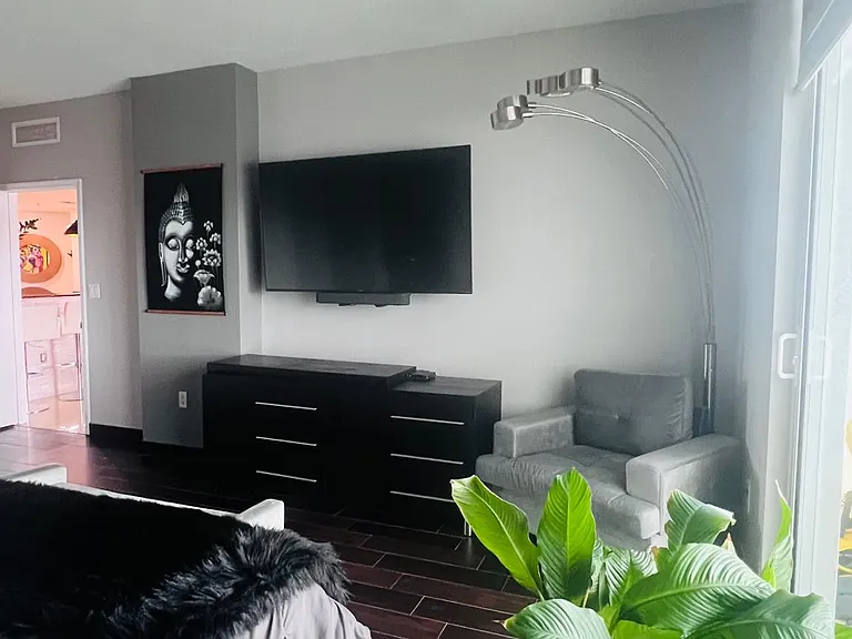 7910 Harbor Island Dr #509 — Photo 22