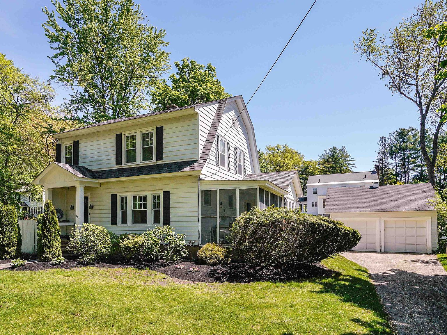 1065 Chestnut Street, Manchester, NH 03104 Zillow