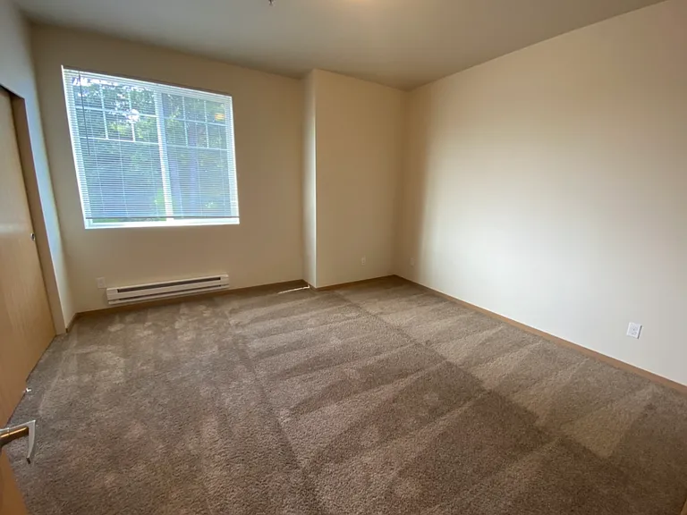 The Sinclair Apartments — Photo 32