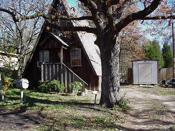 1st image of 106 Mesa Dr