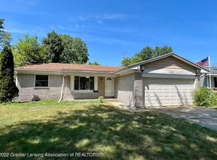 3932 Sheffield Blvd, Lansing, MI 48911