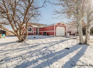 2219 Pine Ave, Cheyenne, WY 82007