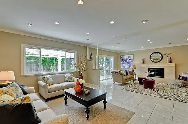 1034 Wallace Dr — Photo 16