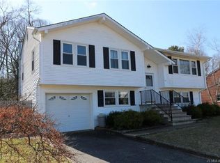 123 Driftwood Ln, Lanoka Harbor, NJ 08734