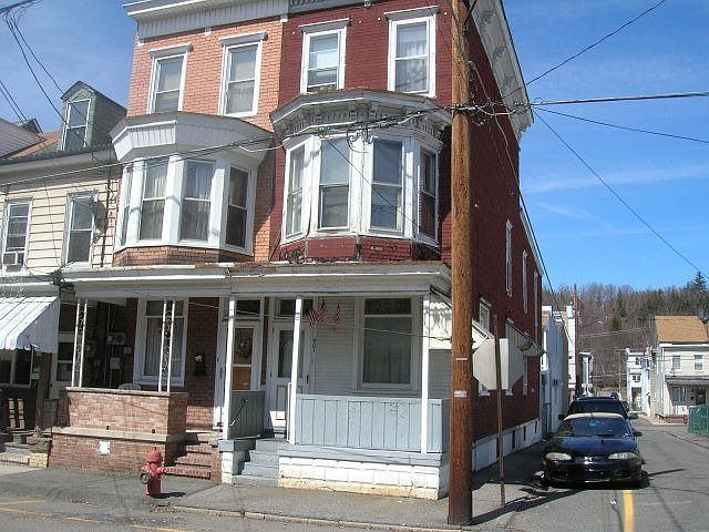1st image of 401 W Mahanoy St