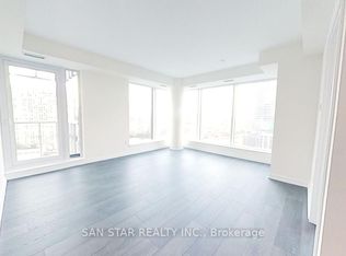 28 Freeland St #1807, Toronto, ON M5E 1L7