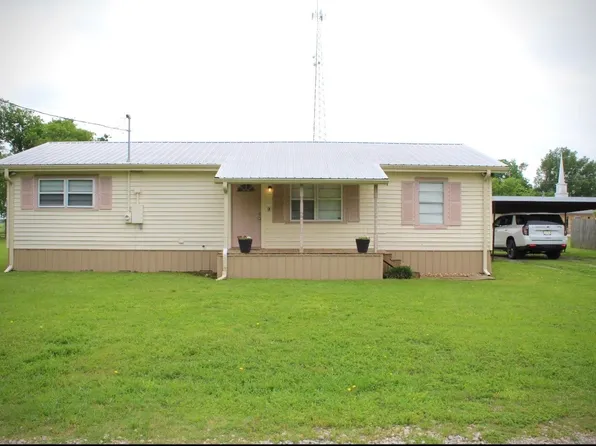 100 Hickory St, Lone Oak, TX 75453