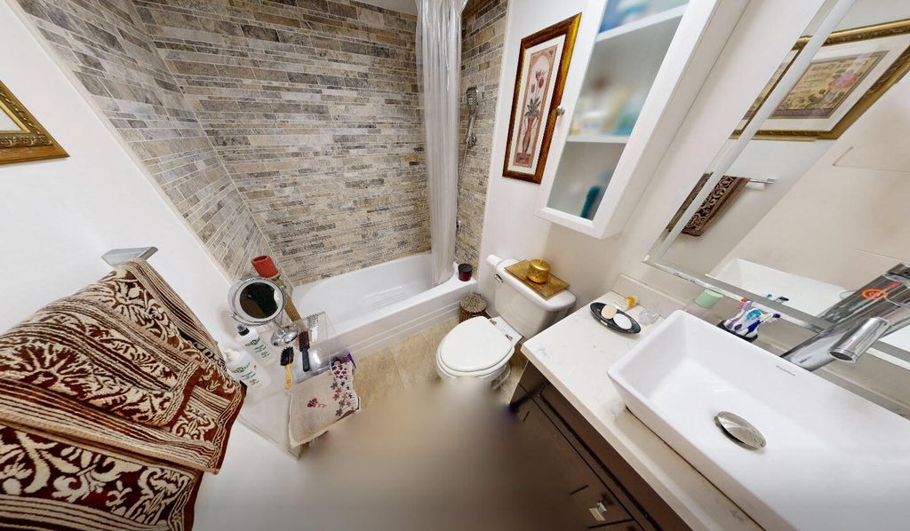 3212 NE 12th Street #303, photo 9