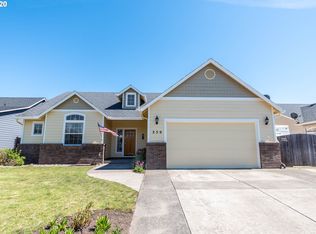 250 Yellowwood St, Junction City, OR 97448