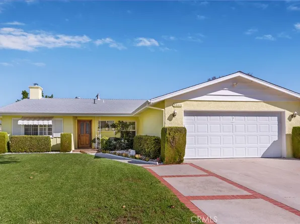 23321 Bassett St, West Hills, CA 91307