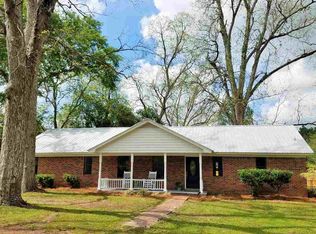 2422 Register Rd, Tallahassee, FL 32305