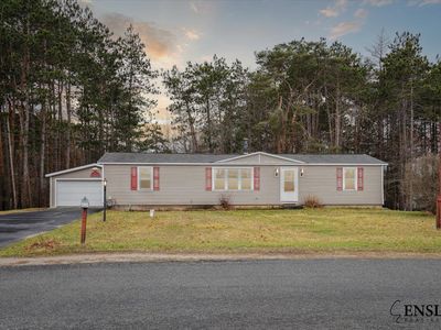 8901 W Suwanee Trl, Howard City, MI, 49329