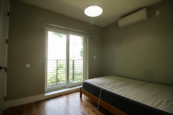 Rented by Hagstrom Management Inc | media 19