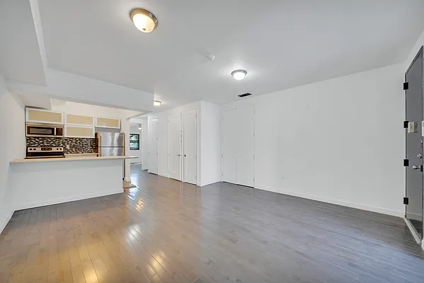 Rented by Exit Realty First Choice | media 20