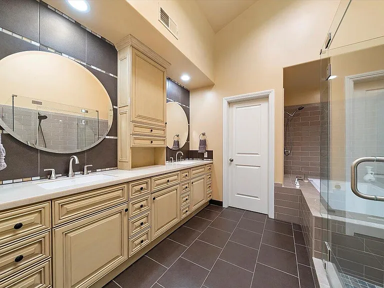 38615 Palm Valley Dr — Photo 31