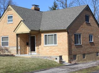 1736 Adams Rd, Cincinnati, OH 45231