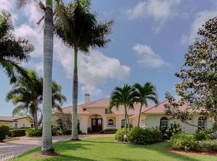 408 Snow Dr, Fort Myers, FL 33919