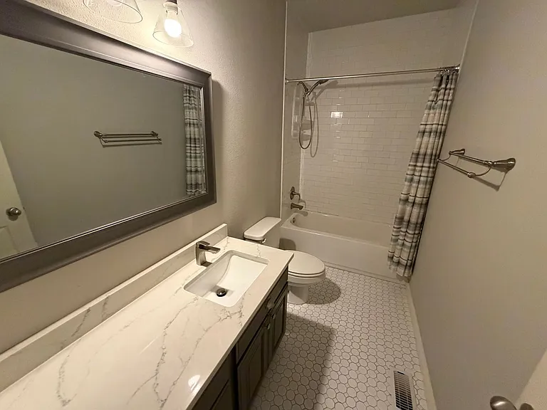 3121 N Tartan Way — Photo 16