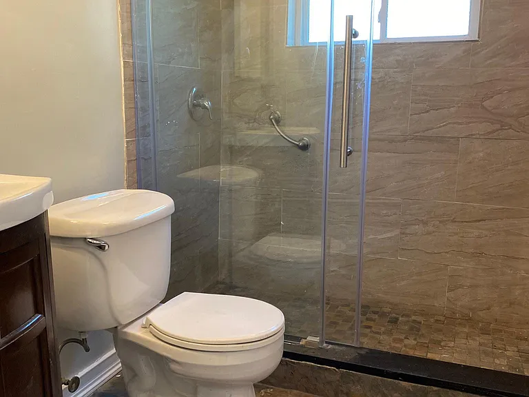 7910 Long Branch Pkwy #6 — Photo 21