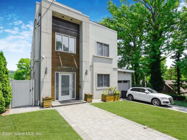 61 Cypress Ave, Staten Island, NY 10301