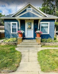 117 4th Ave SW, Watertown, SD, 57201