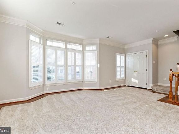 5th image of 5601 Harrington Falls Ln #T