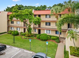 4465 Luxemburg Ct APT 203, Lake Worth, FL 33467