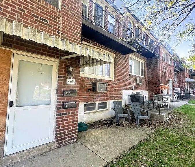 2706 Cranston Rd #1F — Photo 30