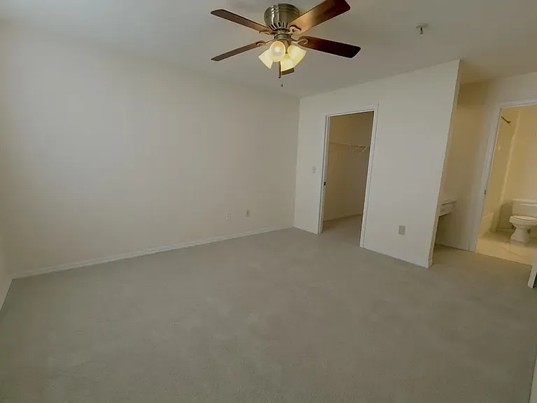 7320 Westpointe Blvd #515 — Photo 14