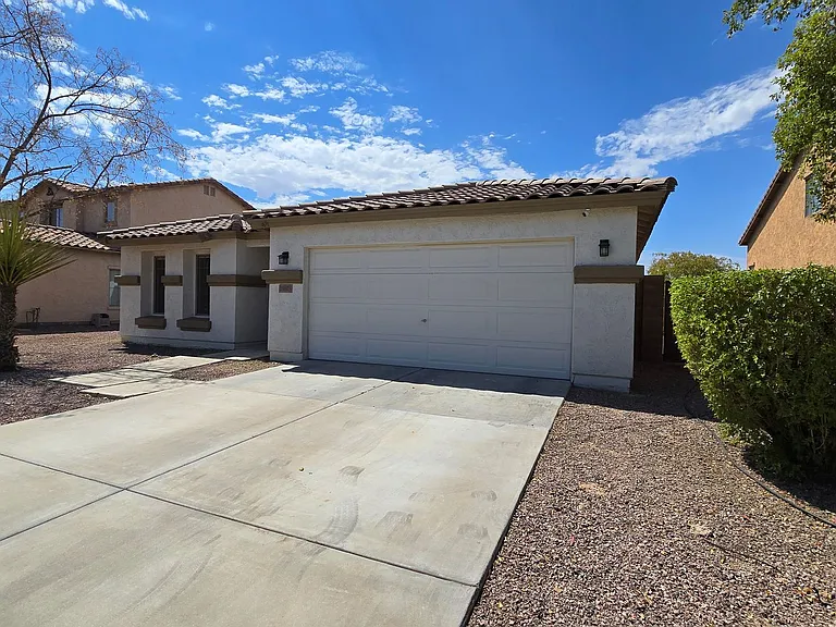 25673 W Northern Lights Way — Photo 5