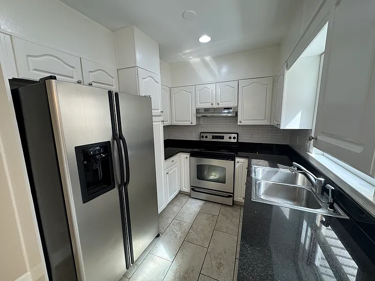 61 Mount Vernon Cir — Photo 44