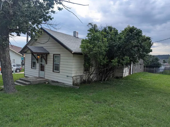 820 Montgomery St, Custer, SD 57730