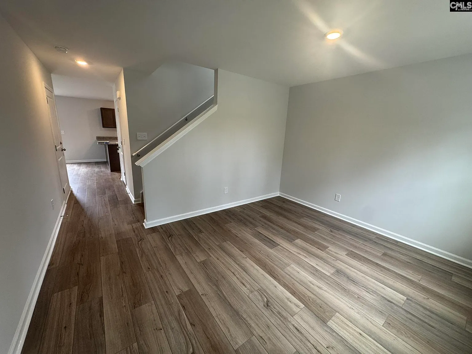4 bed, 1786 sqft, $2,095 — Photo 2
