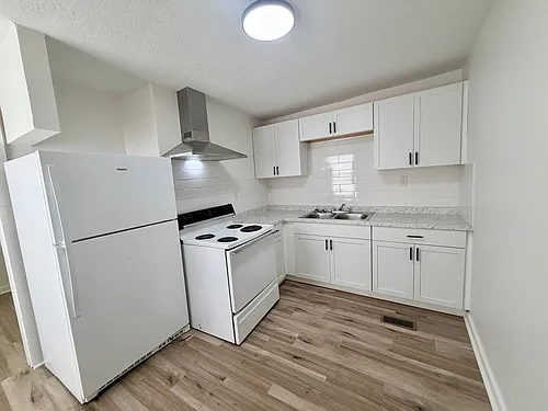 531 Smith St Photo 1